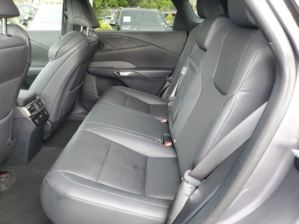 Used 2023 Lexus RX 350 F Sport w/ Accessory Package (Z1) AWD/4WD image 11