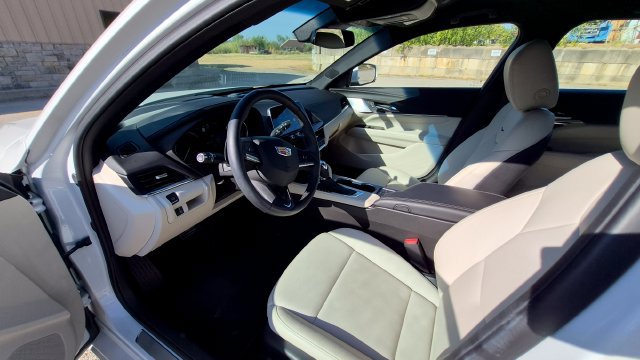New 2025 Cadillac CT4 Premium Luxury RWD image 9