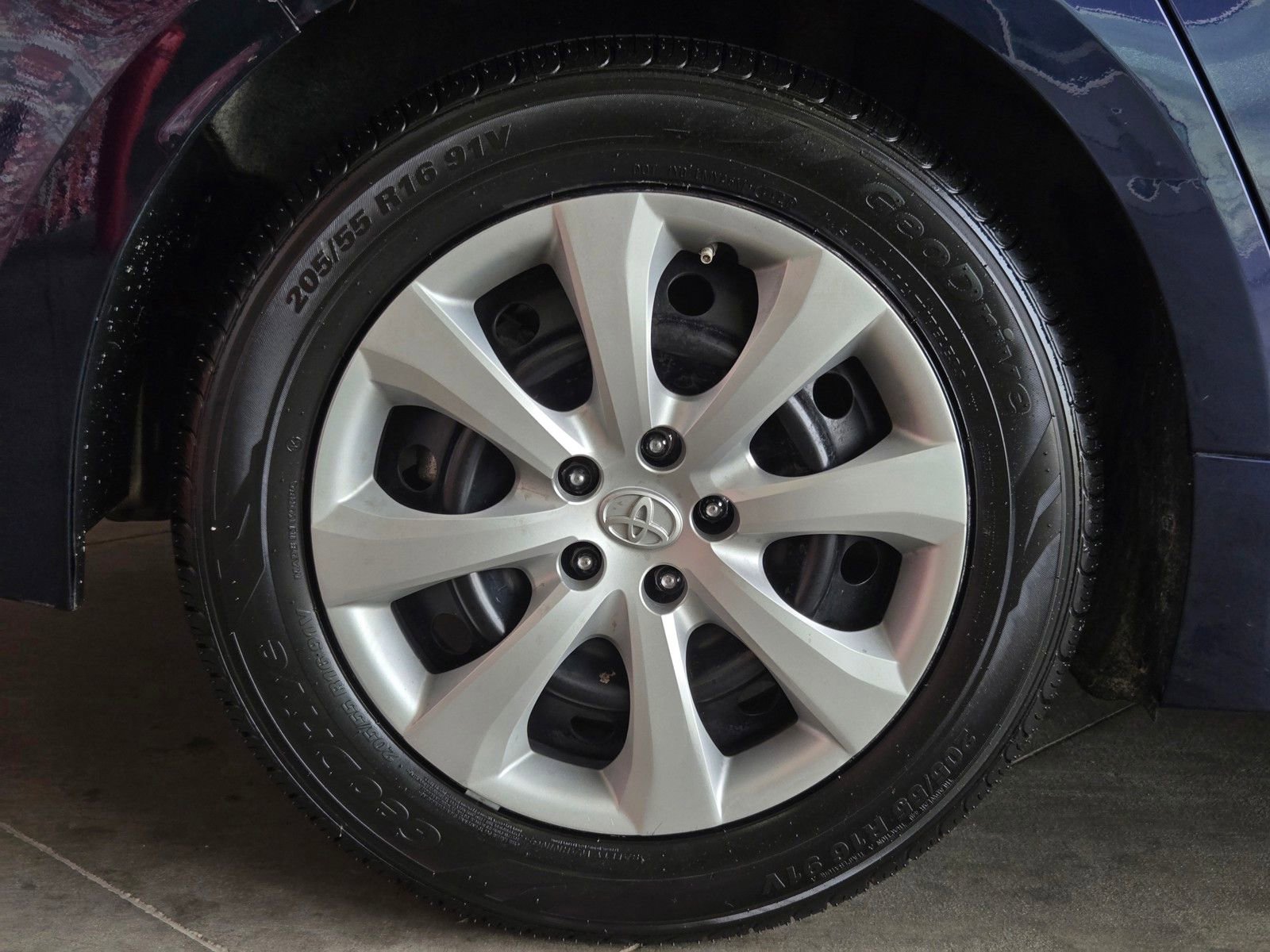 Certified 2021 Toyota Corolla LE w/ Carpet Mat Package (TMS) image 5