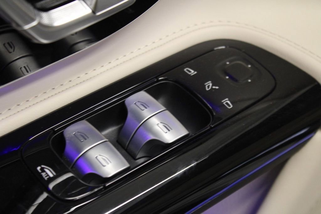 Certified 2024 Mercedes-Benz SL 43 AMG image 21