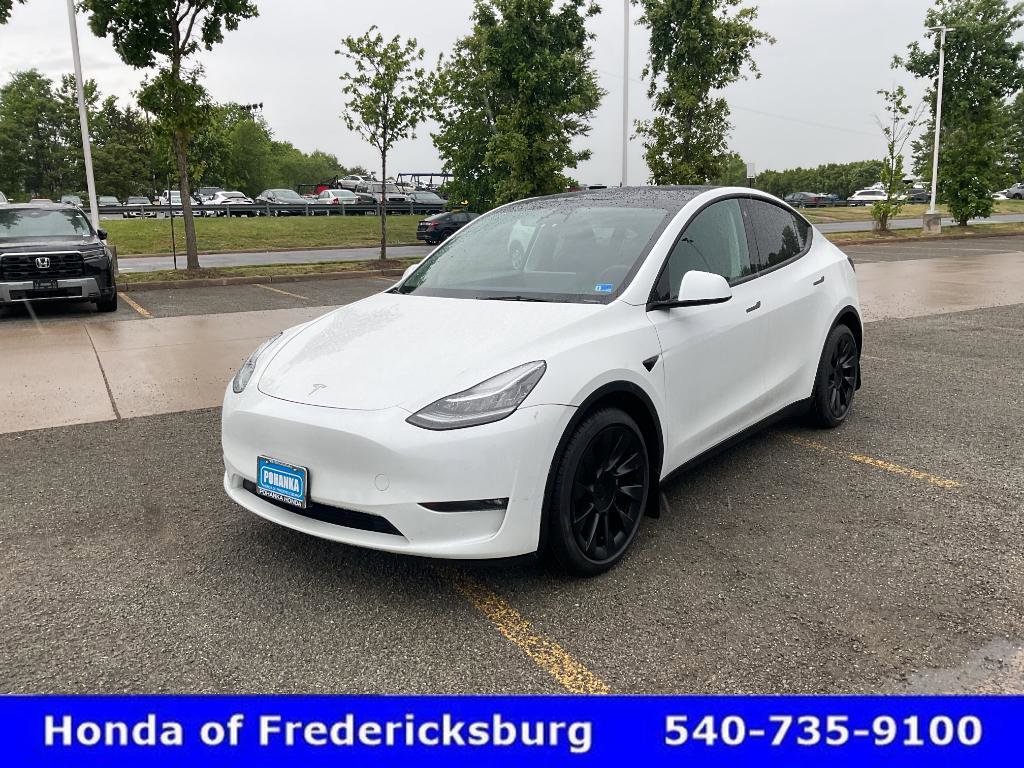 Used 2023 Tesla Model Y Long Range AWD/4WD image 2