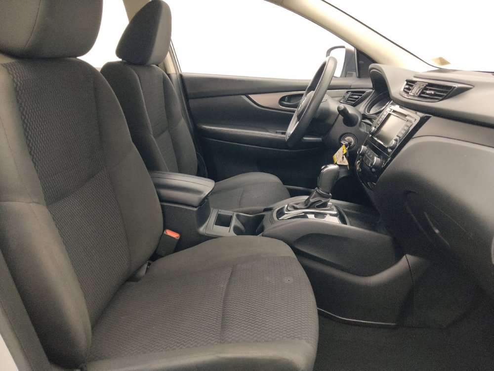 Used 2022 Nissan Rogue Sport S FWD image 21