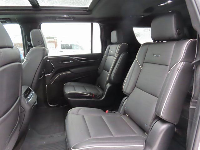 Used 2022 Cadillac Escalade ESV Sport w/ Touring Package image 25