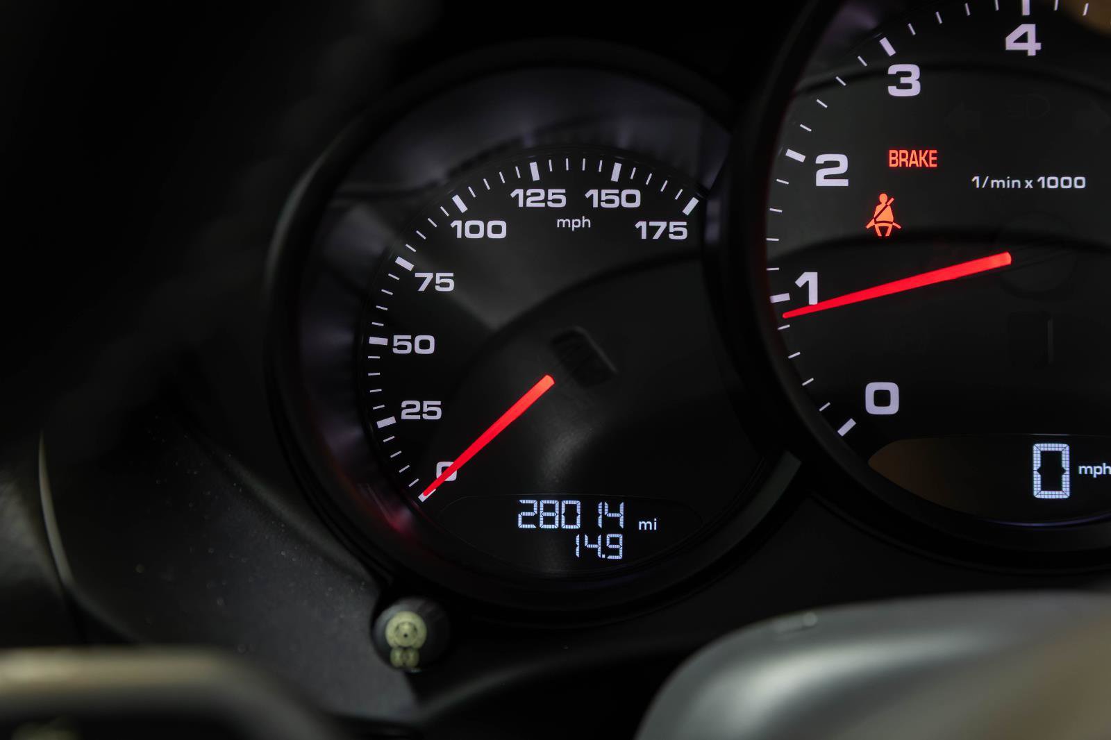 Used 2018 Porsche 718 Cayman RWD image 84