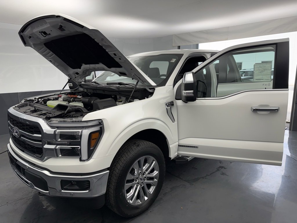 New 2025 Ford F150 Lariat w/ Equipment Group 502A High image 11