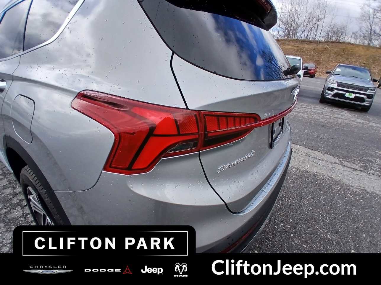 Used 2023 Hyundai Santa Fe SEL w/ Premium Package AWD/4WD image 8
