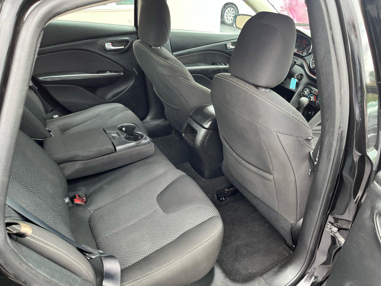 Used 2016 Dodge Dart SXT FWD image 27
