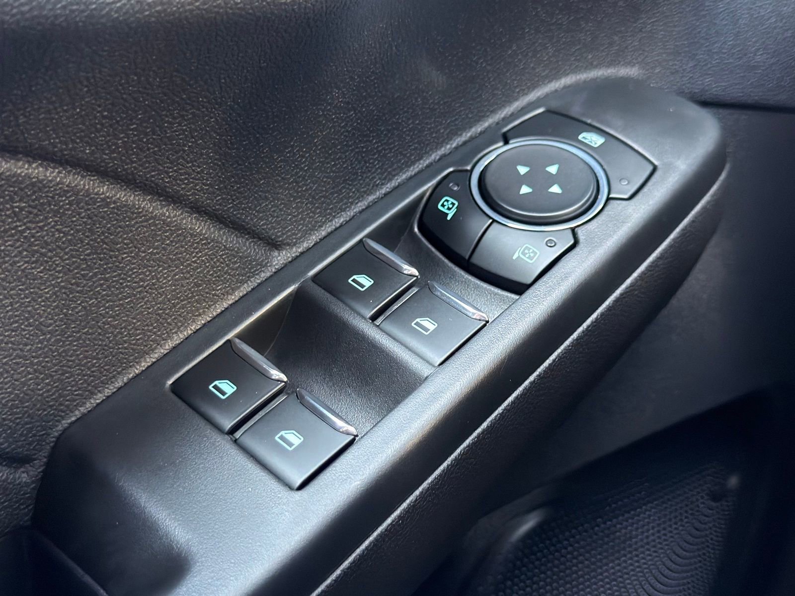 Used 2023 Ford Escape ST-Line w/ Tech Pack #1 image 23