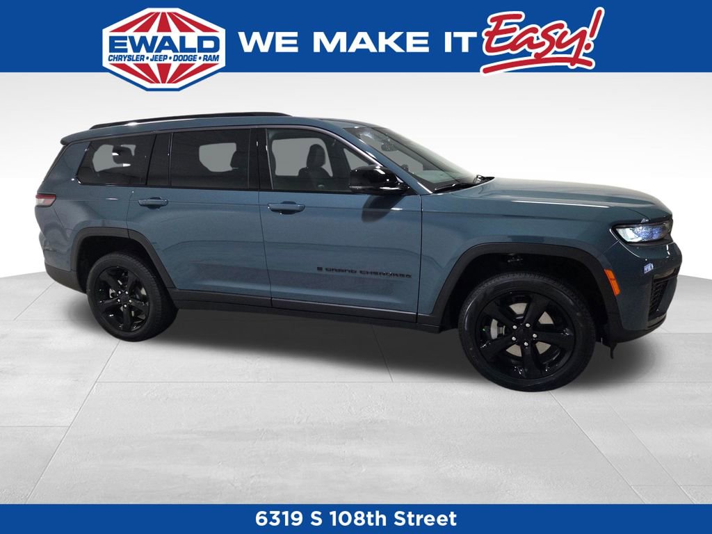 New 2026 Jeep Grand Cherokee L Limited w/ Limited Altitude Package AWD/4WD image 21