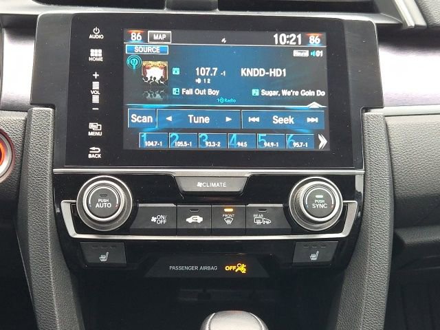 Used 2016 Honda Civic Touring image 3