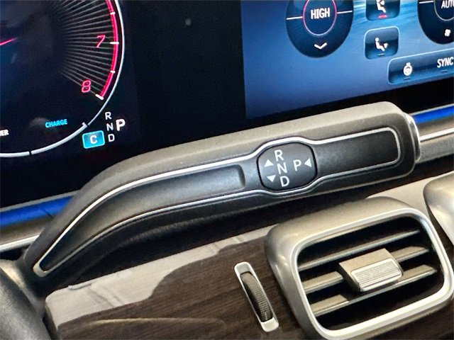 Certified 2025 Mercedes-Benz GLE 350 4MATIC image 17