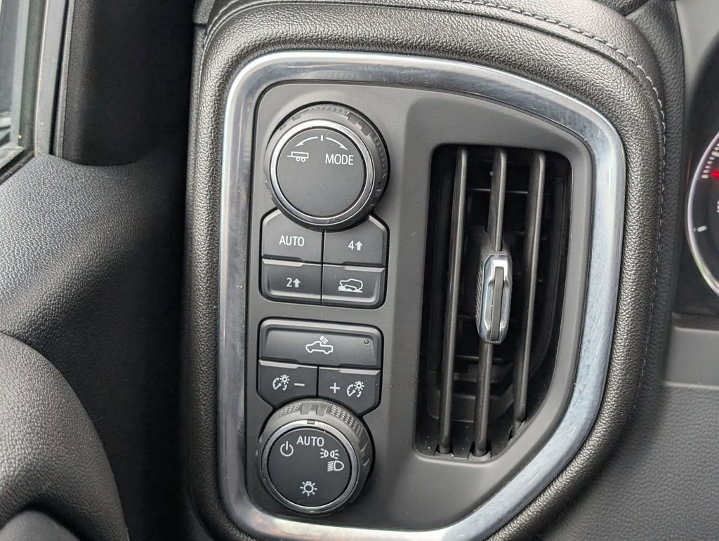 Used 2020 Chevrolet Silverado 1500 LT w/ Fleet Comfort Package AWD/4WD image 33