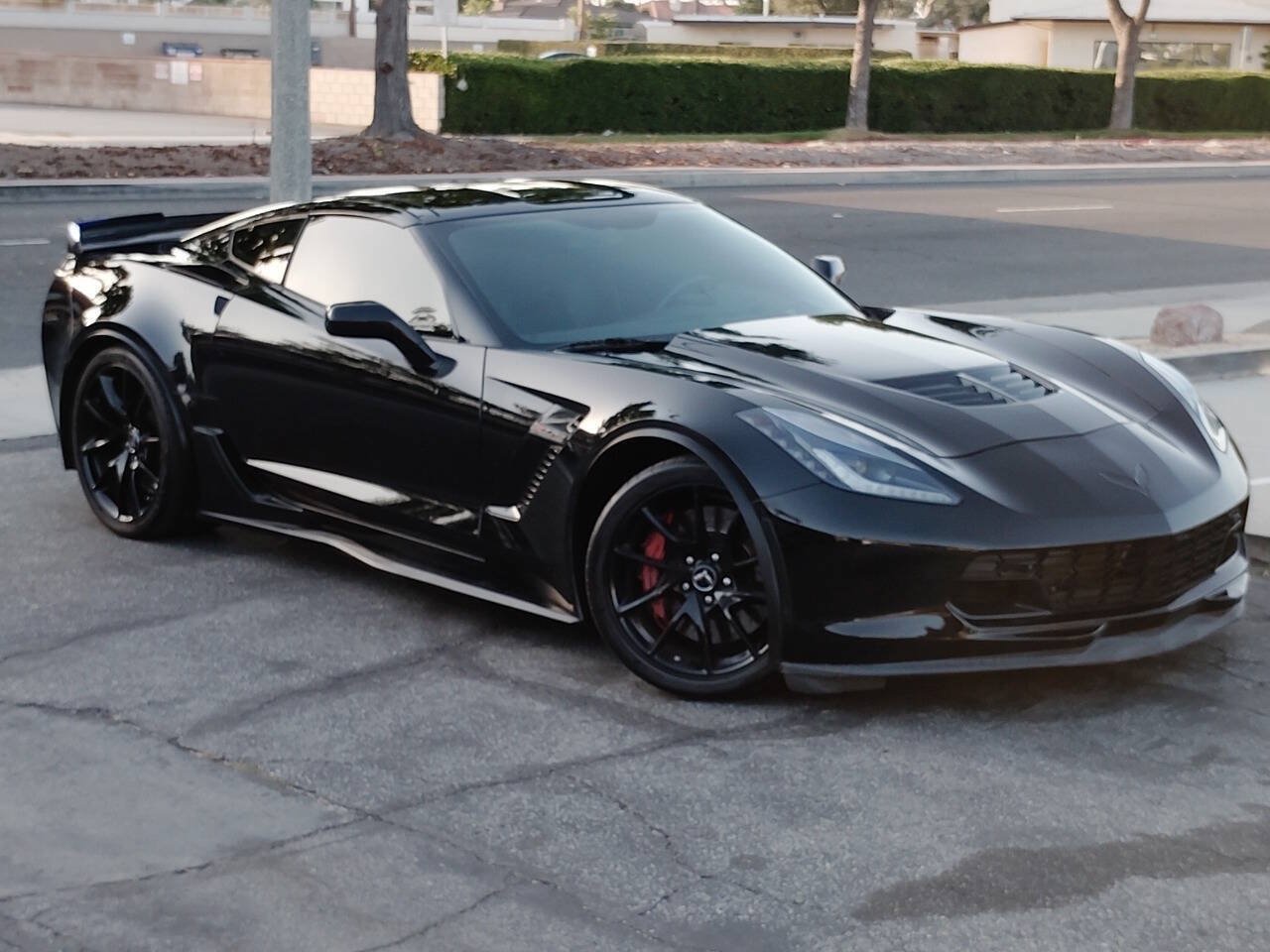 Used 2016 Chevrolet Corvette Z06 w/ 3LZ Preferred Equipment Group RWD image 5