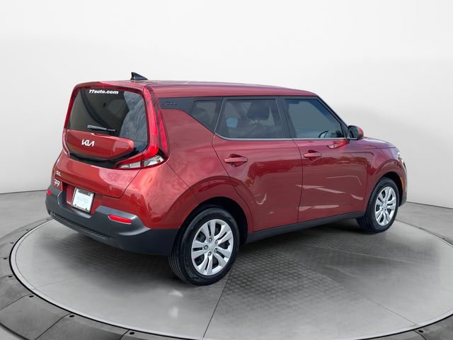 Used 2022 Kia Soul LX FWD image 5