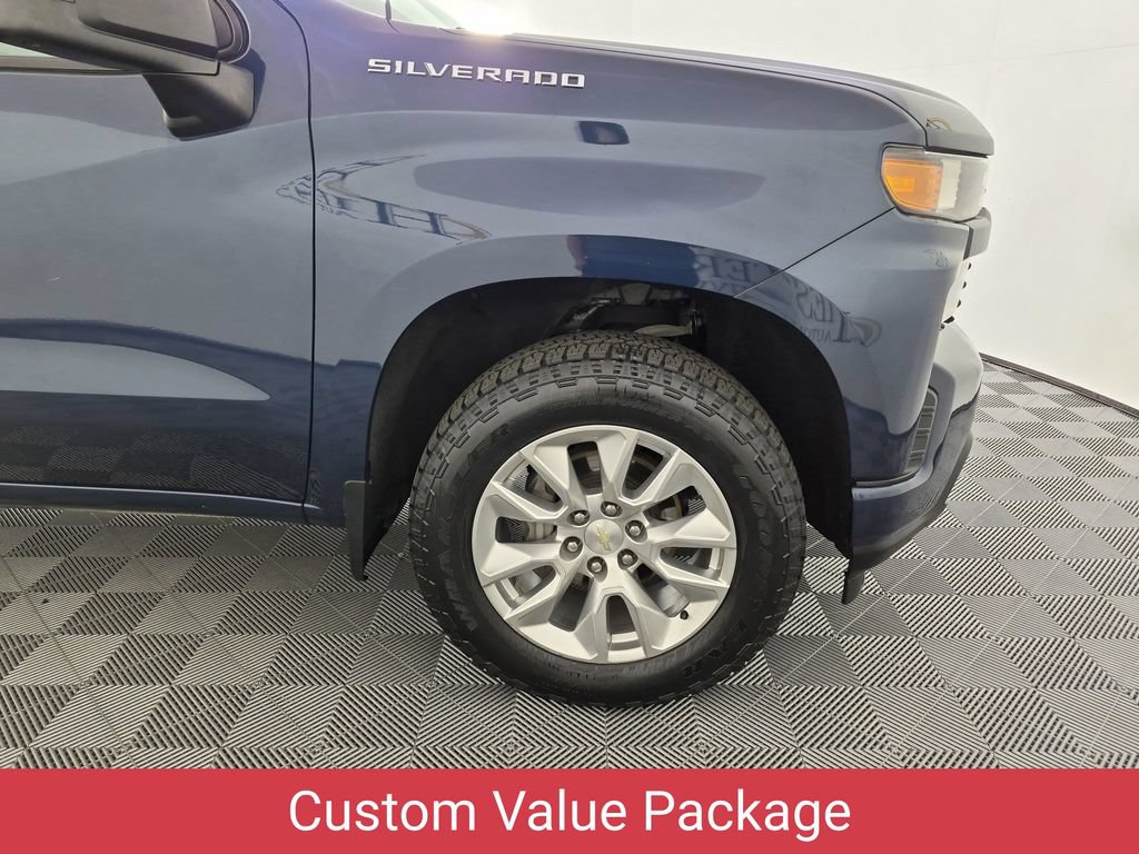 Certified 2020 Chevrolet Silverado 1500 Custom w/ Custom Value Package AWD/4WD image 11