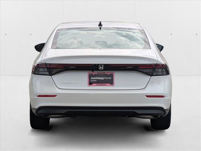 New 2025 Honda Accord SE image 8