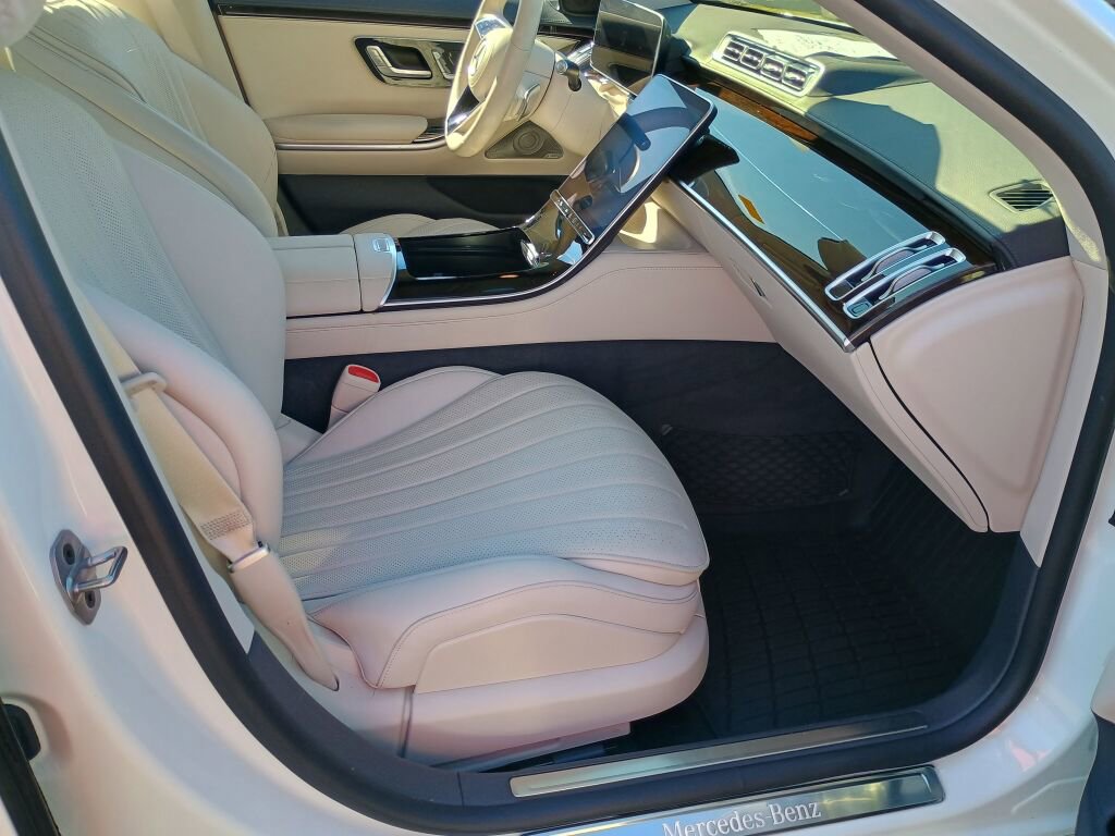 Certified 2023 Mercedes-Benz S 500 4MATIC image 22
