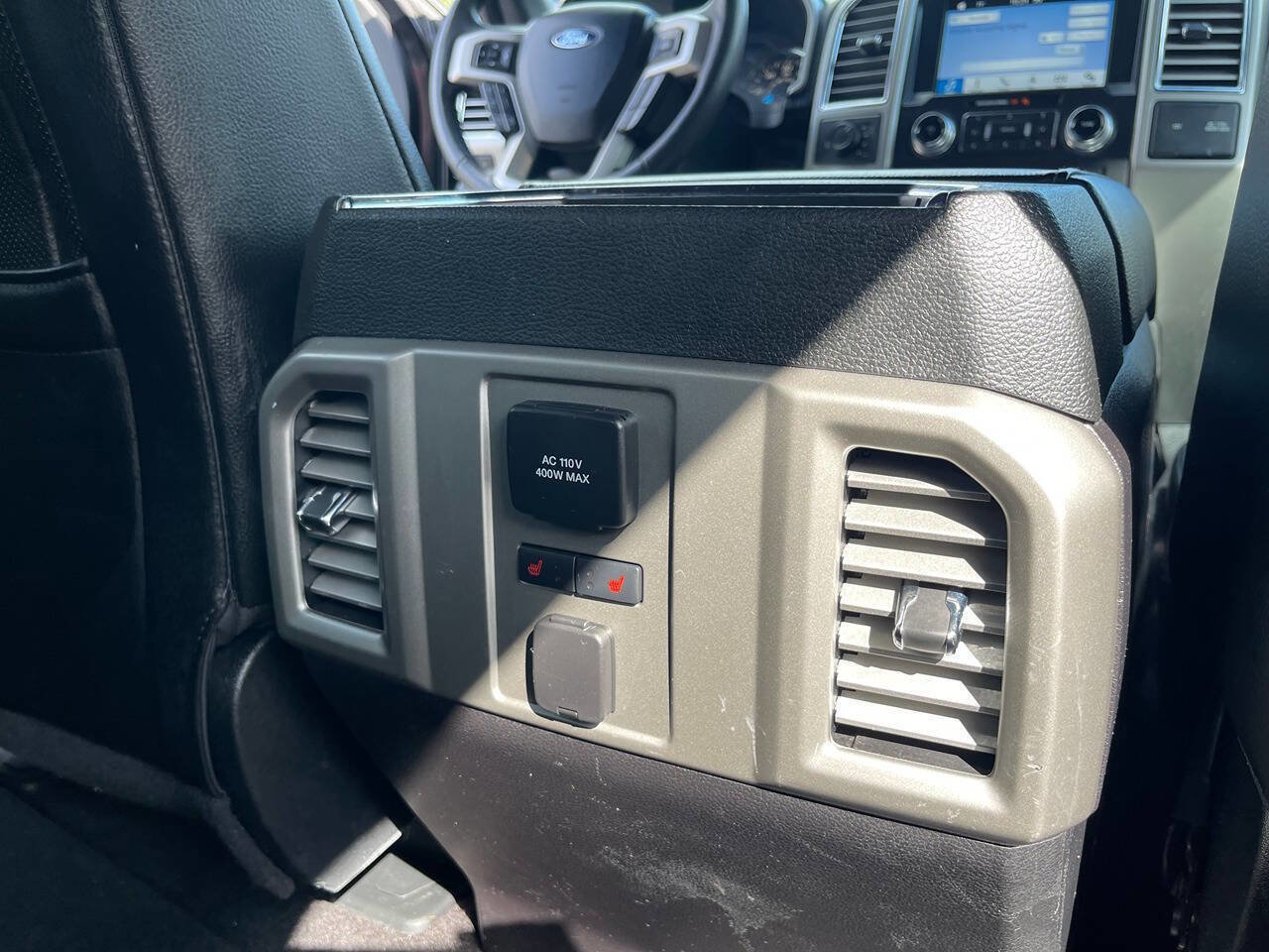 Used 2016 Ford F150 Lariat w/ Equipment Group 502A Luxury AWD/4WD image 37