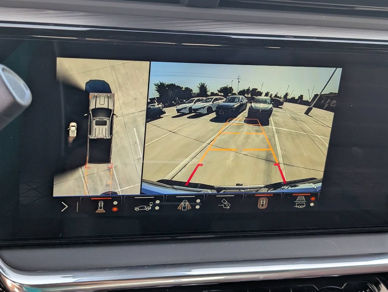 New 2026 GMC Sierra 2500 Denali Ultimate AWD/4WD image 12