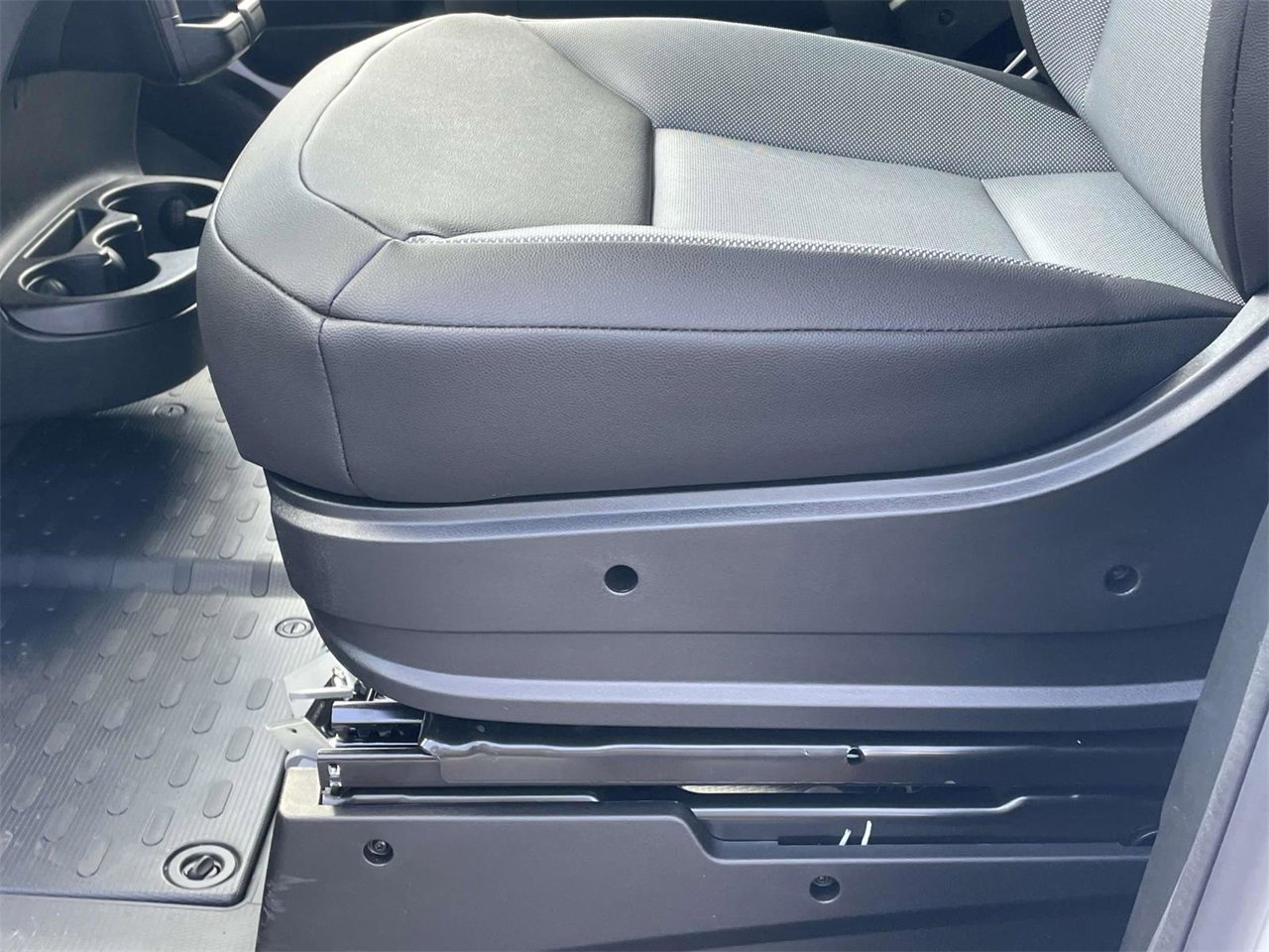 New 2025 RAM ProMaster 2500 w/ Convenience Group image 19