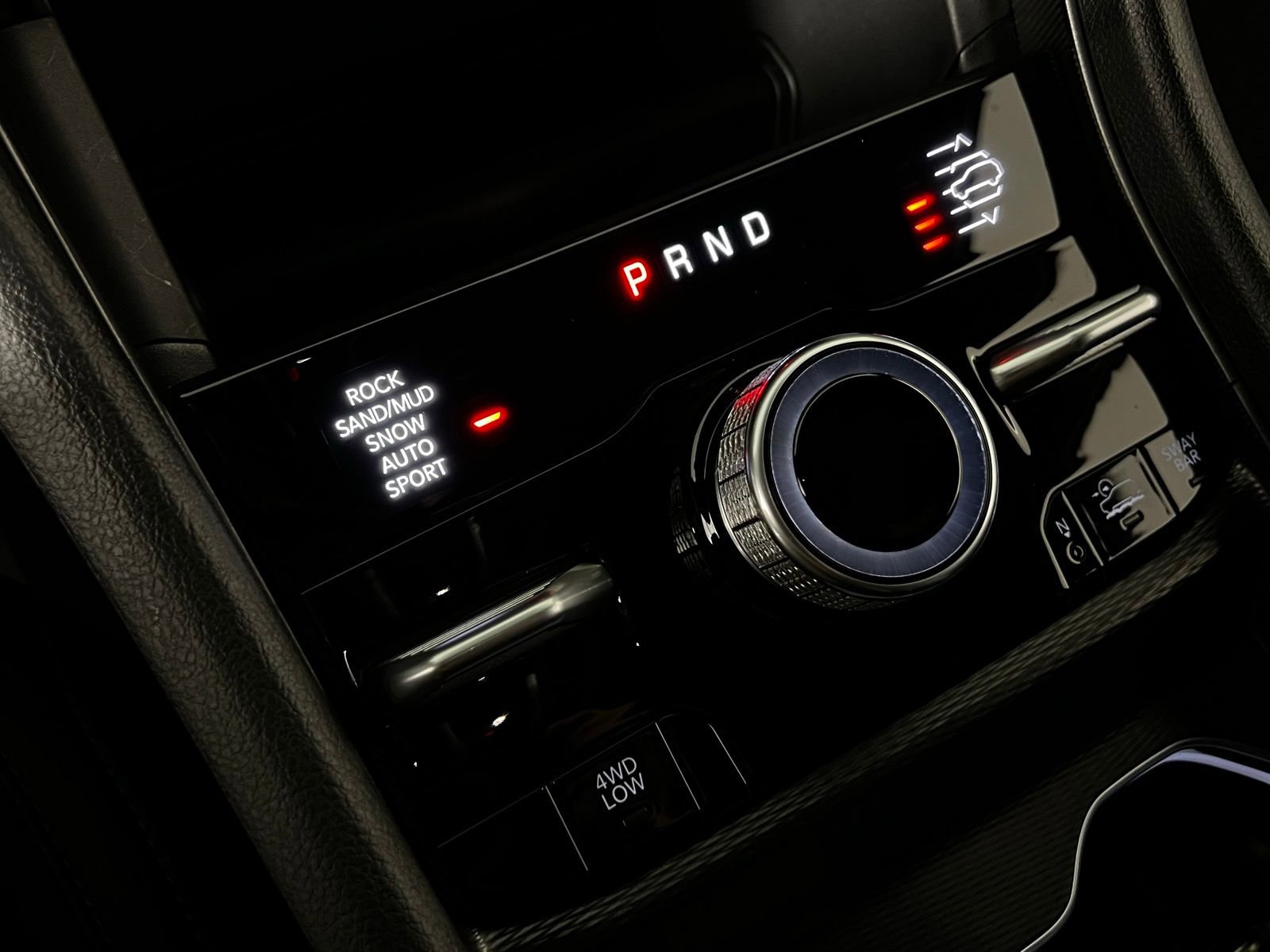 Used 2024 Jeep Grand Cherokee Trailhawk image 23