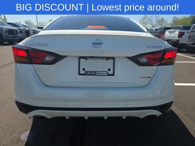 Used 2020 Nissan Altima 2.0 Platinum FWD image 11