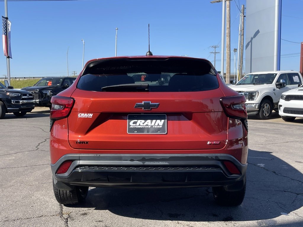 Used 2024 Chevrolet Trax RS image 6