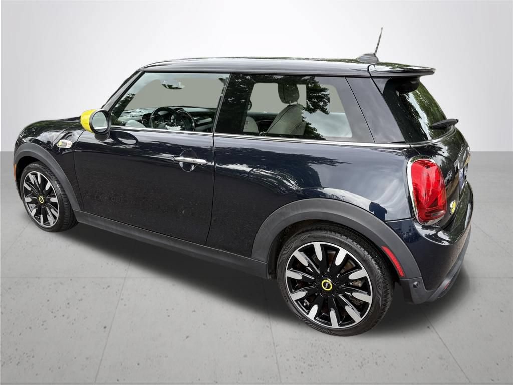 Used 2020 MINI Cooper SE w/ 8.8" Touchscreen Nav Package FWD image 5