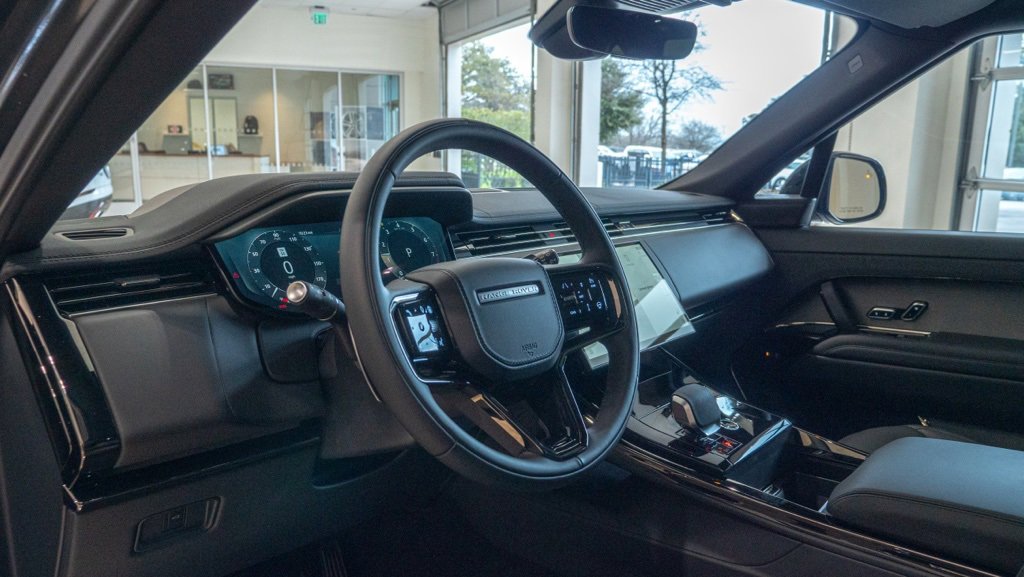 New 2025 Land Rover Range Rover Sport Dynamic SE image 13
