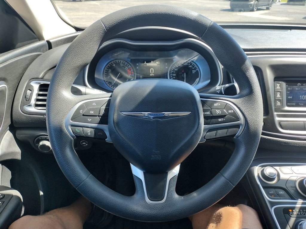 Used 2016 Chrysler 200 LX FWD image 17