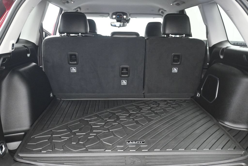 Used 2023 Jeep Grand Cherokee Limited AWD/4WD image 26