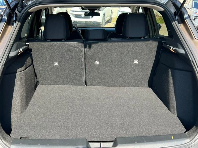 New 2026 Nissan Kicks SV w/ Charging Package image 35