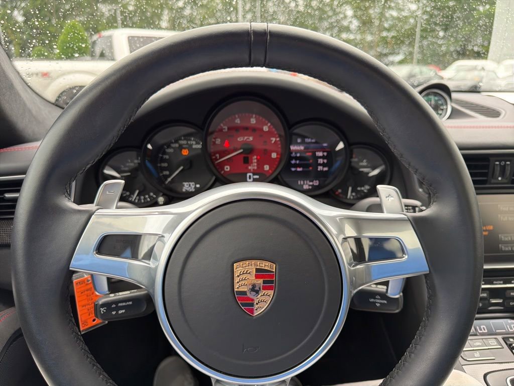 Used 2015 Porsche 911 Carrera GTS RWD image 17