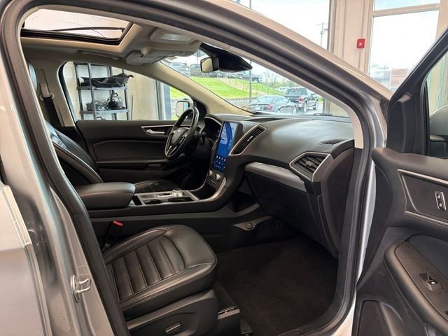 Used 2021 Ford Edge SEL w/ Convenience Package AWD/4WD image 36