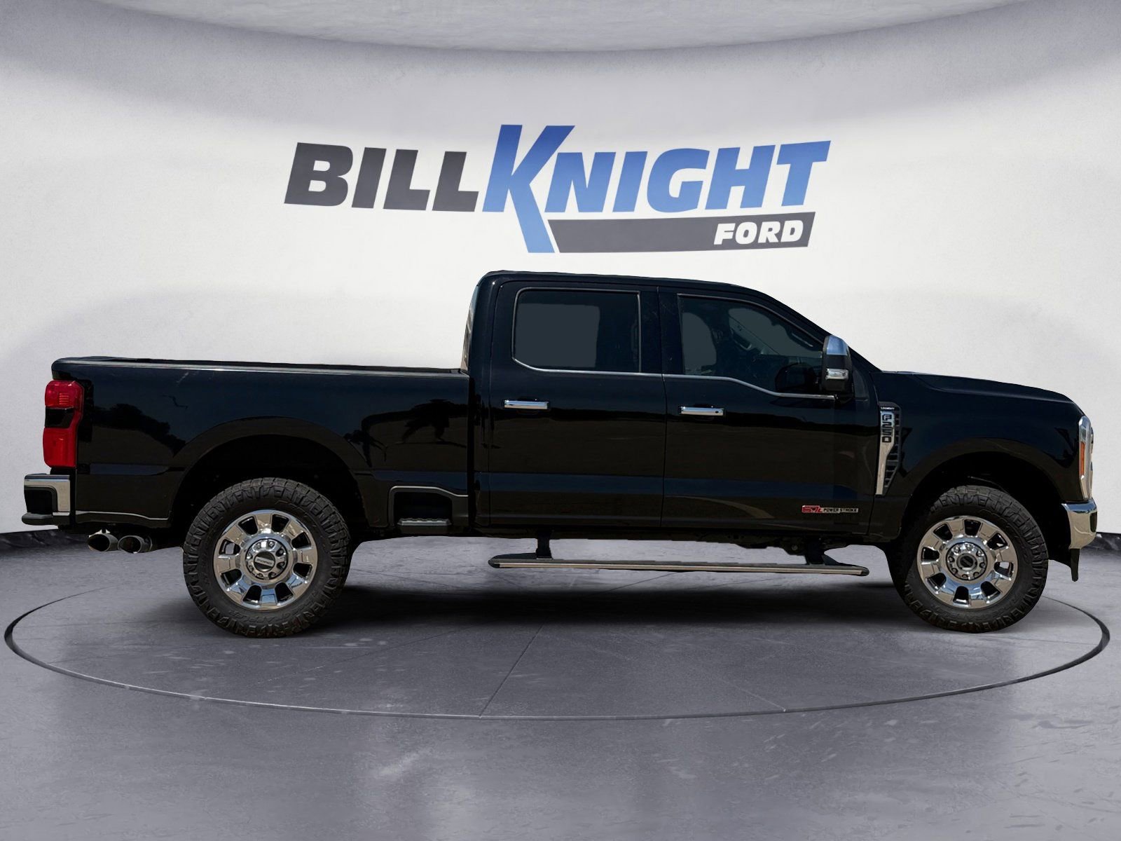 Used 2023 Ford F250 Lariat w/ Lariat Ultimate Package AWD/4WD image 6