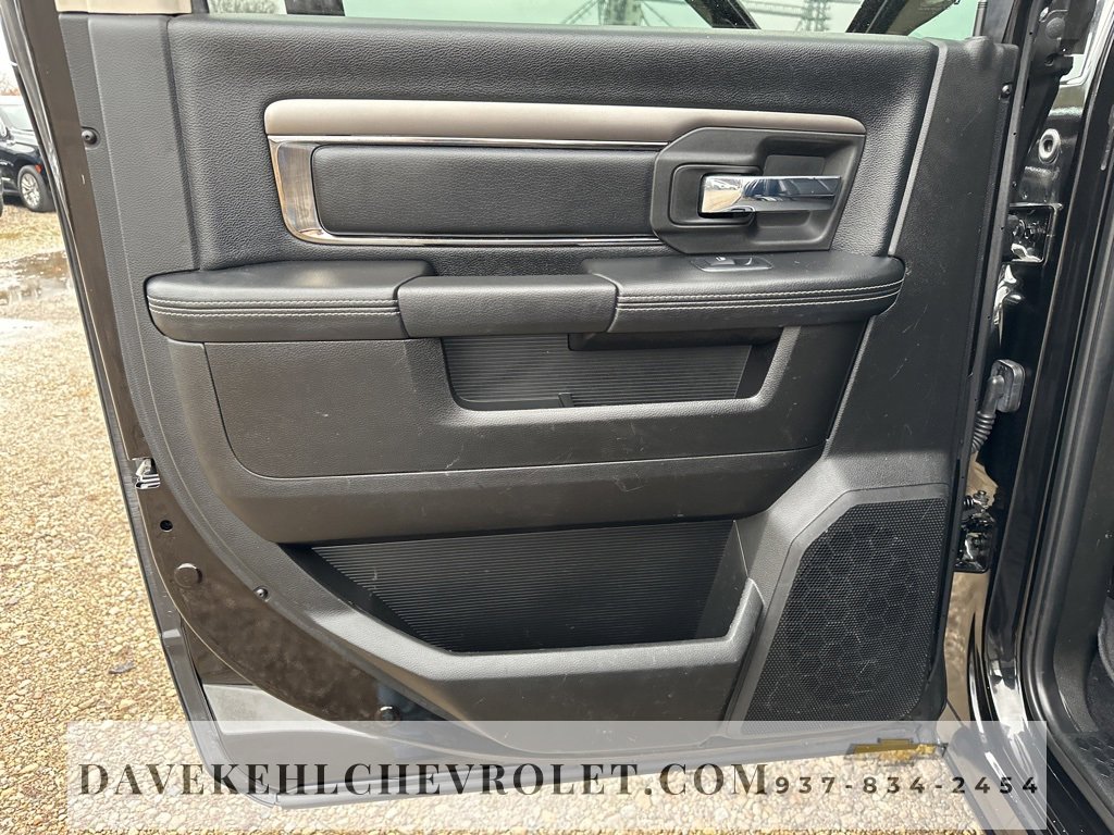 Used 2018 RAM 2500 Big Horn w/ Sport Appearance Group image 19