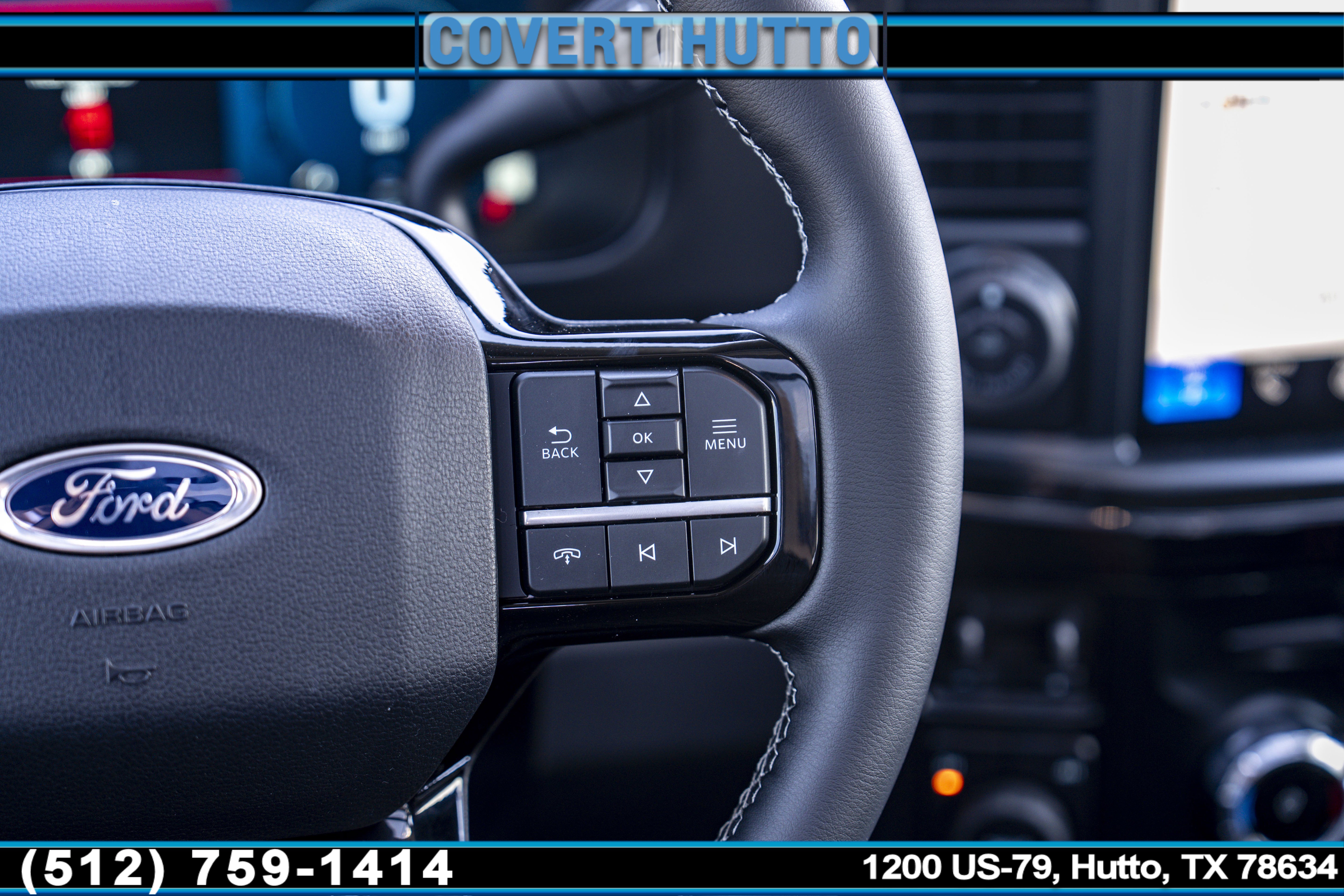 New 2026 Ford F250 Lariat w/ Black Appearance Package image 28