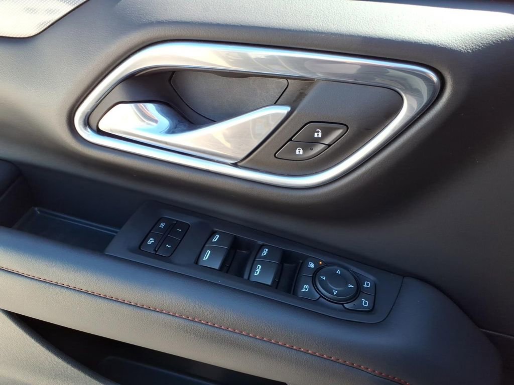 Used 2024 Chevrolet Tahoe RST w/ Luxury Package image 31