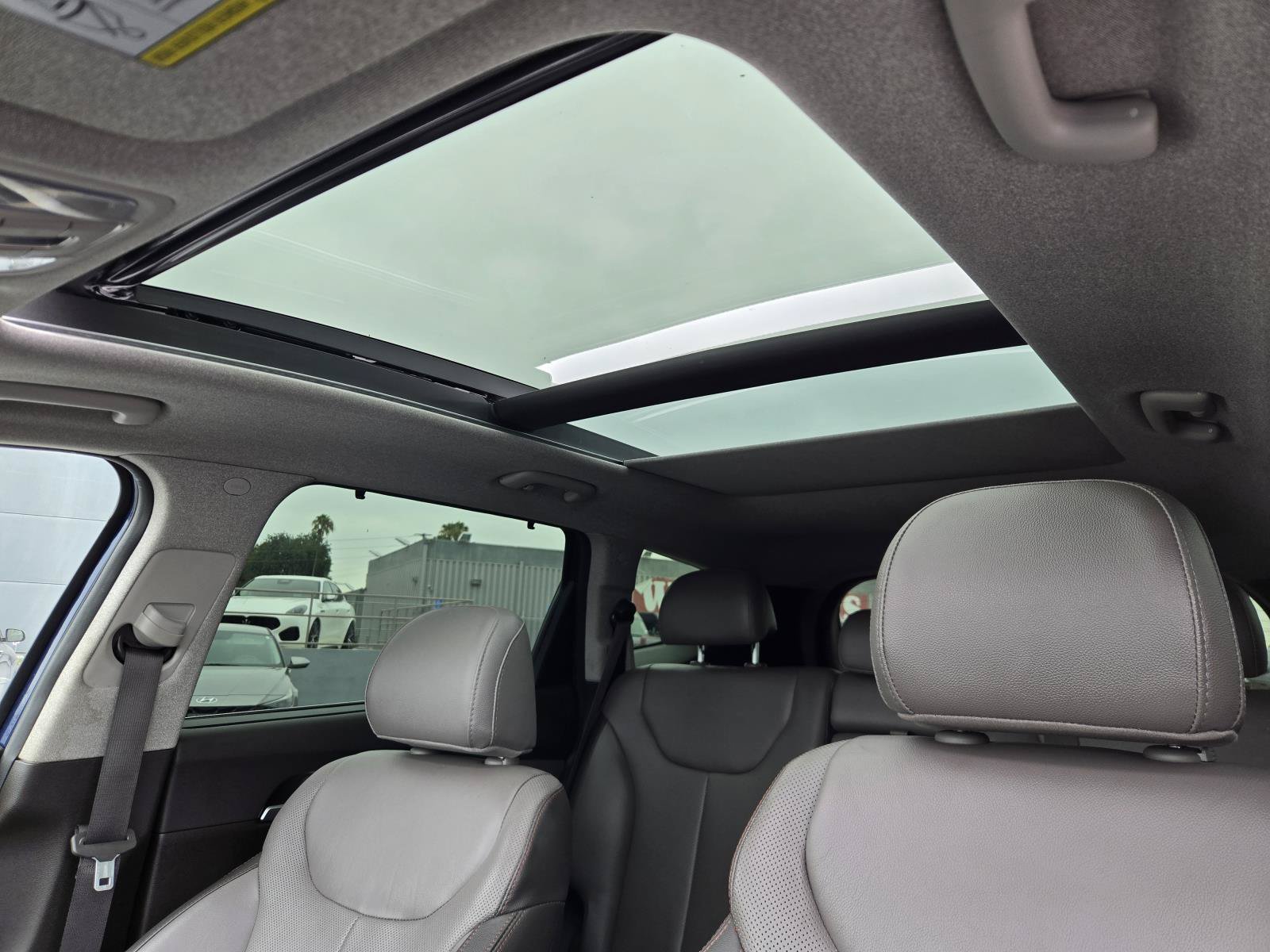 Used 2020 Hyundai Santa Fe Limited FWD image 22