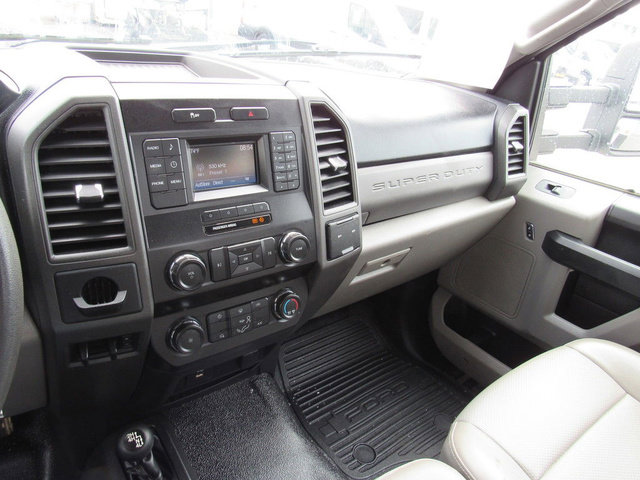 Used 2019 Ford F550 4x4 Regular Cab Super Duty image 36