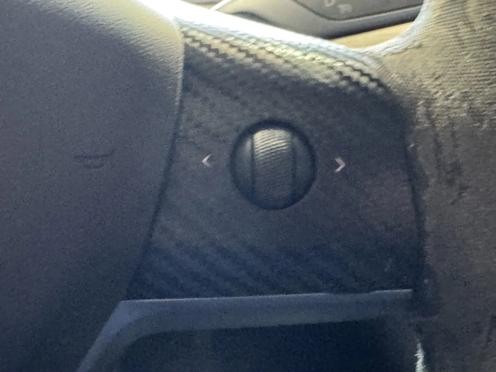 Used 2021 Tesla Model Y Long Range image 19