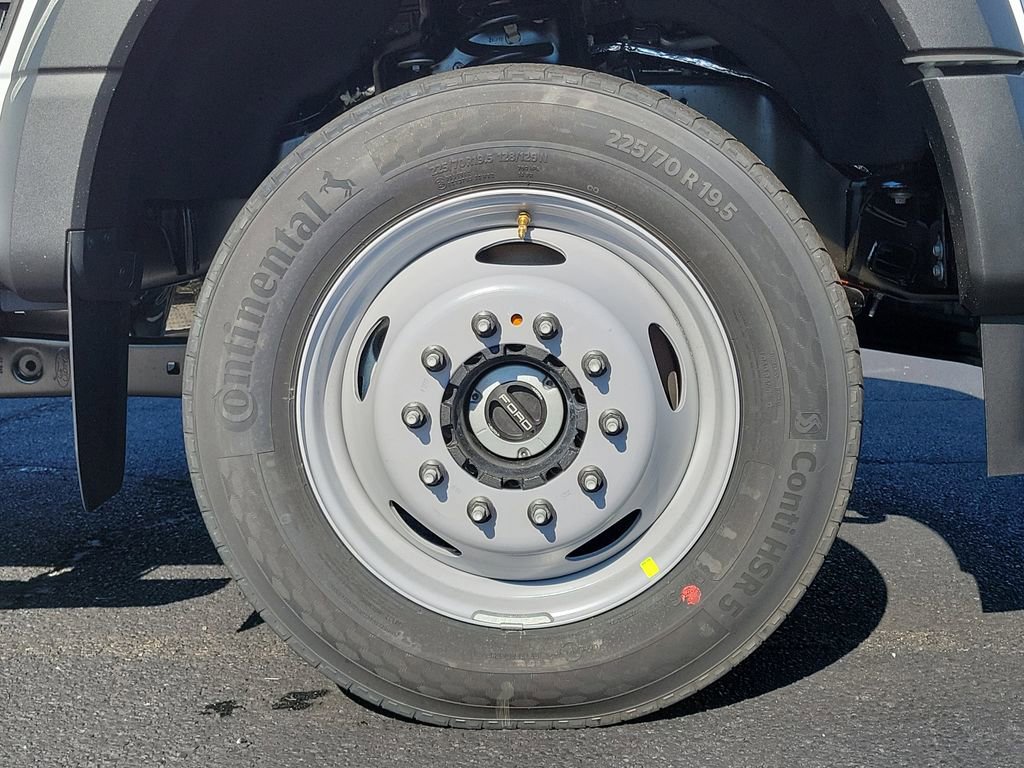 New 2026 Ford F450 XL AWD/4WD image 8