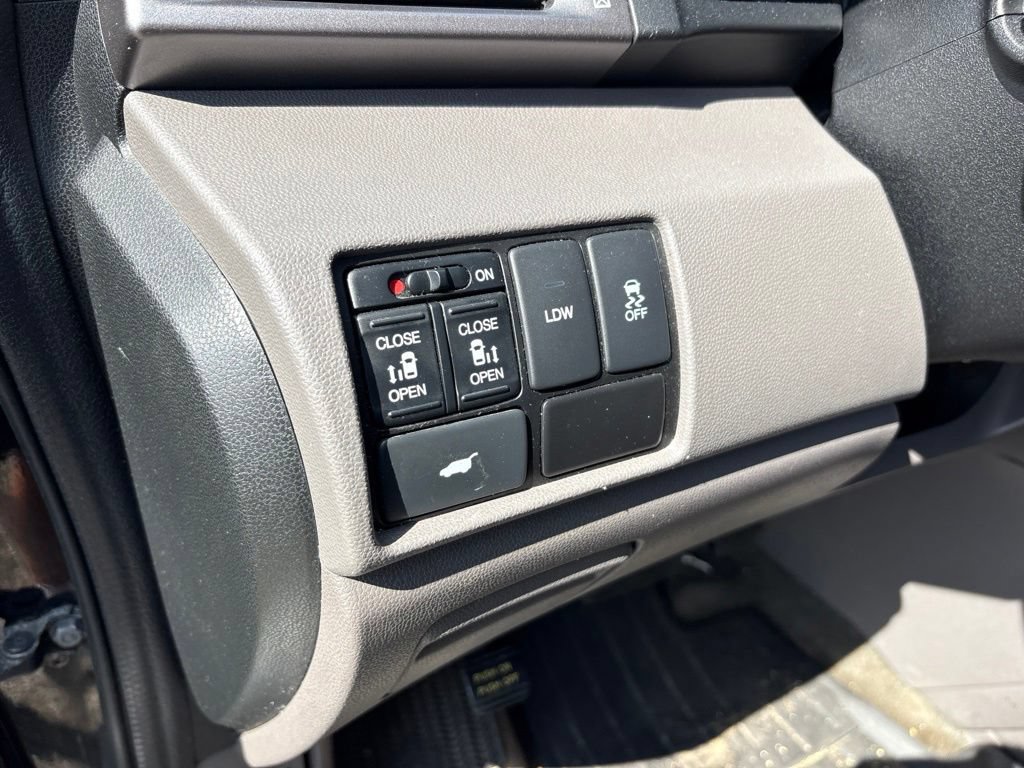 Used 2015 Honda Odyssey EX-L image 18