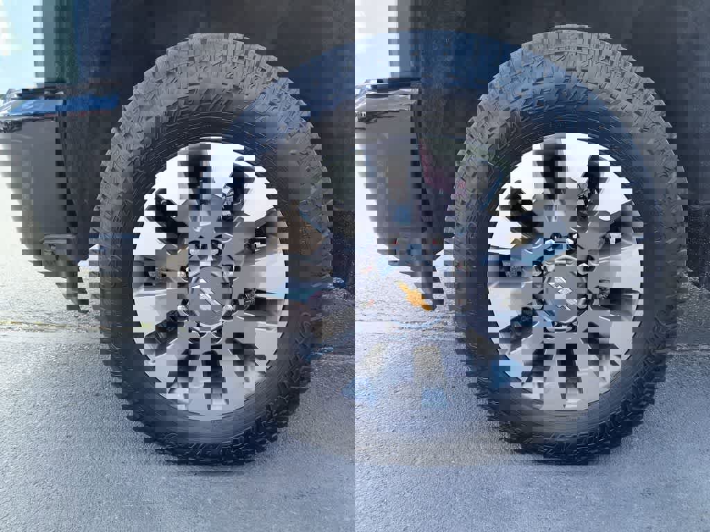 Used 2023 Chevrolet Silverado 2500 Custom w/ Custom Value Package AWD/4WD image 10