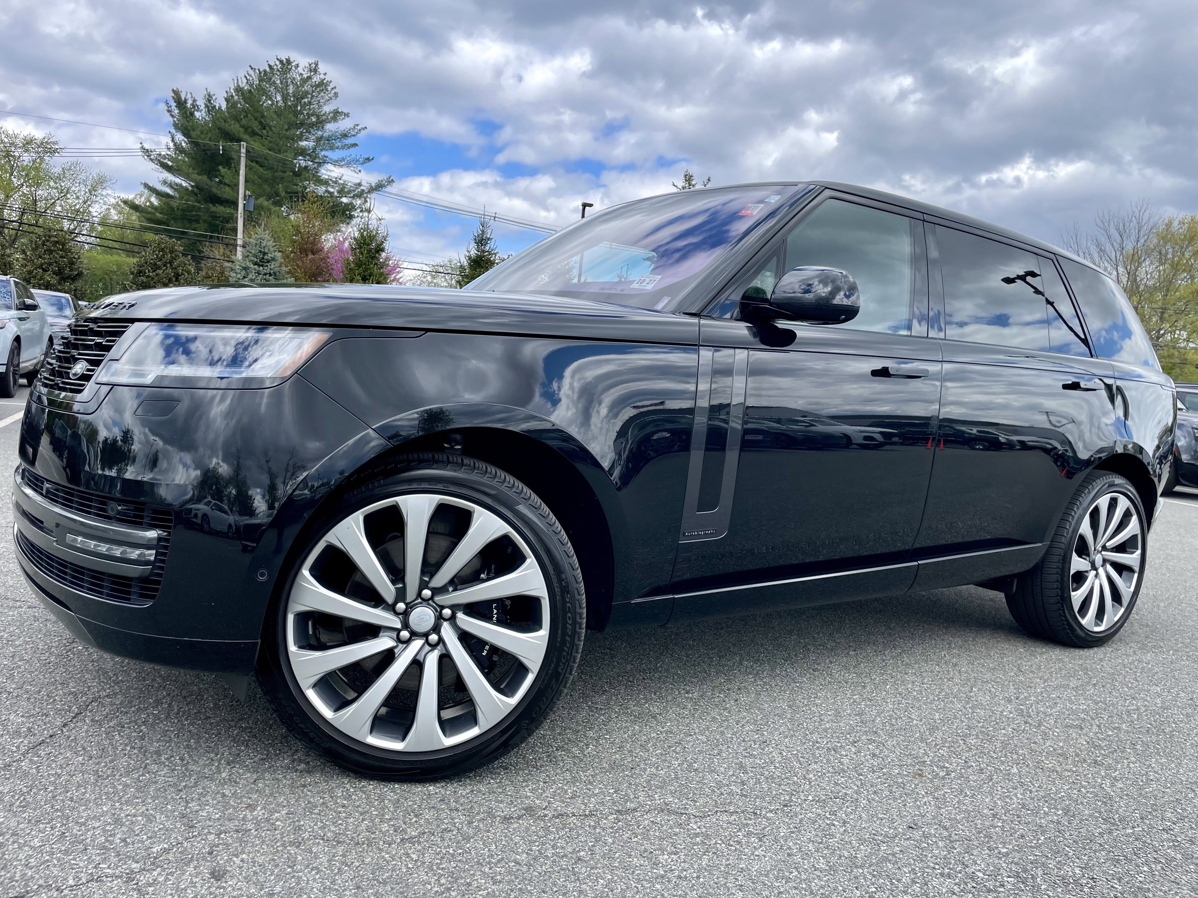 Used 2023 Land Rover Range Rover Long Wheelbase Autobiography image 37