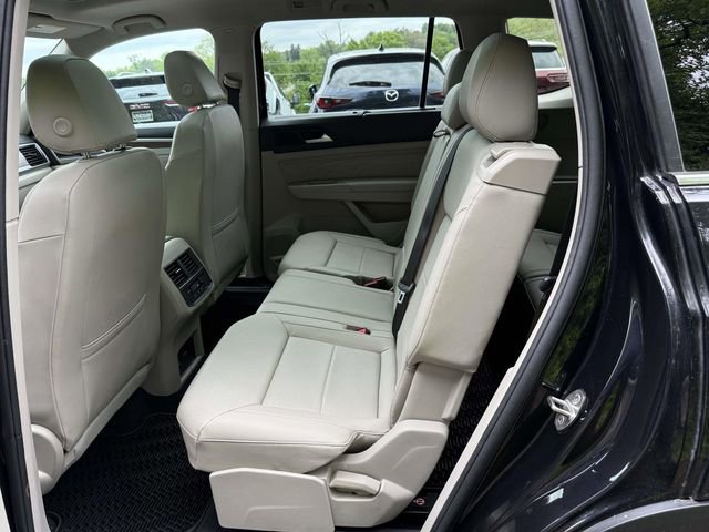 Used 2023 Volkswagen Atlas SEL AWD/4WD image 12
