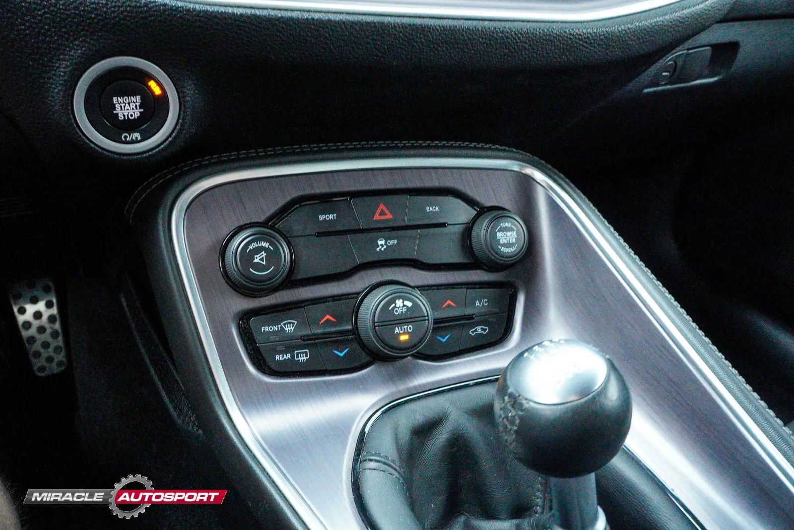 Used 2016 Dodge Challenger R/T w/ Blacktop Package image 40