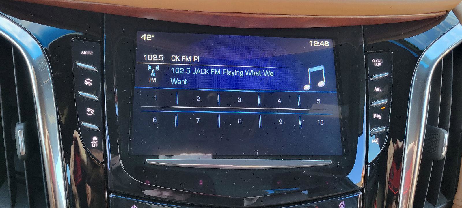 Used 2017 Cadillac Escalade ESV Platinum image 22