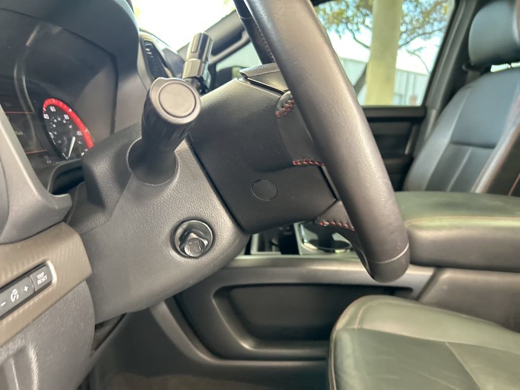 Used 2021 Nissan Titan PRO-4X w/ Pro-4x Convenience Package AWD/4WD image 49