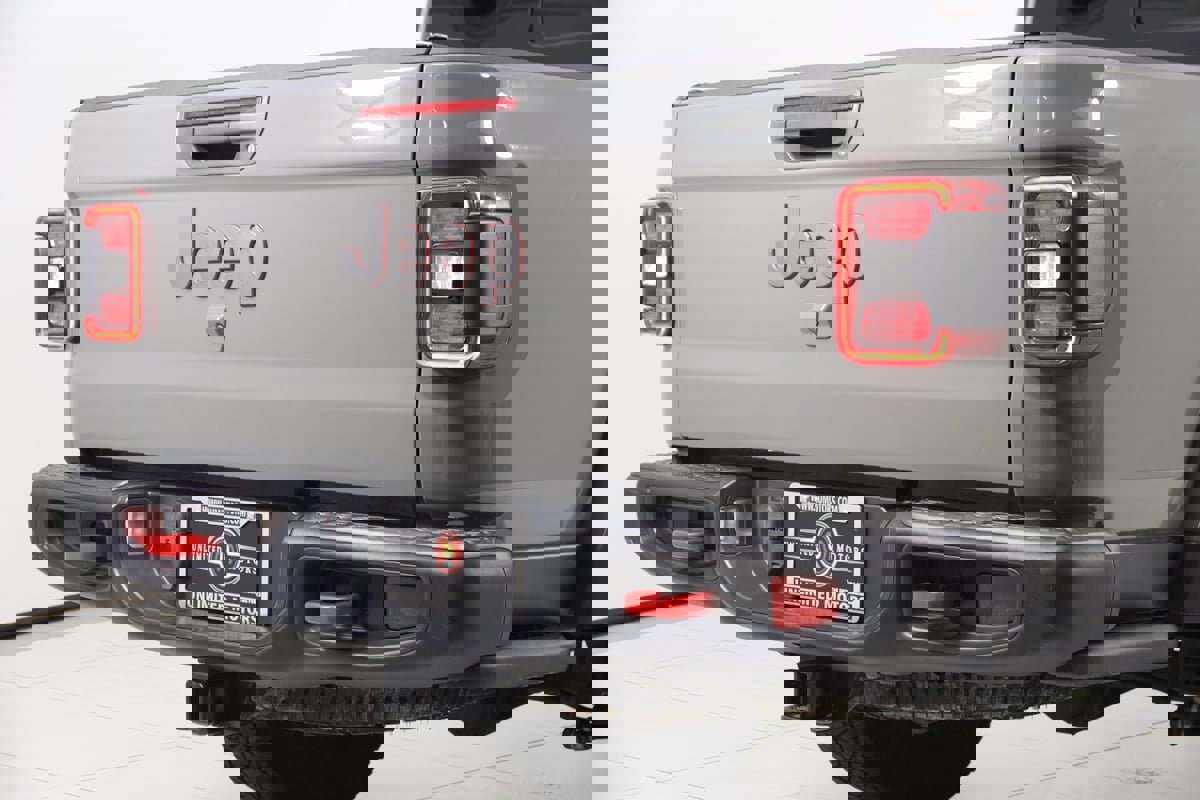 Used 2021 Jeep Gladiator Rubicon w/ LED Lighting Group image 38